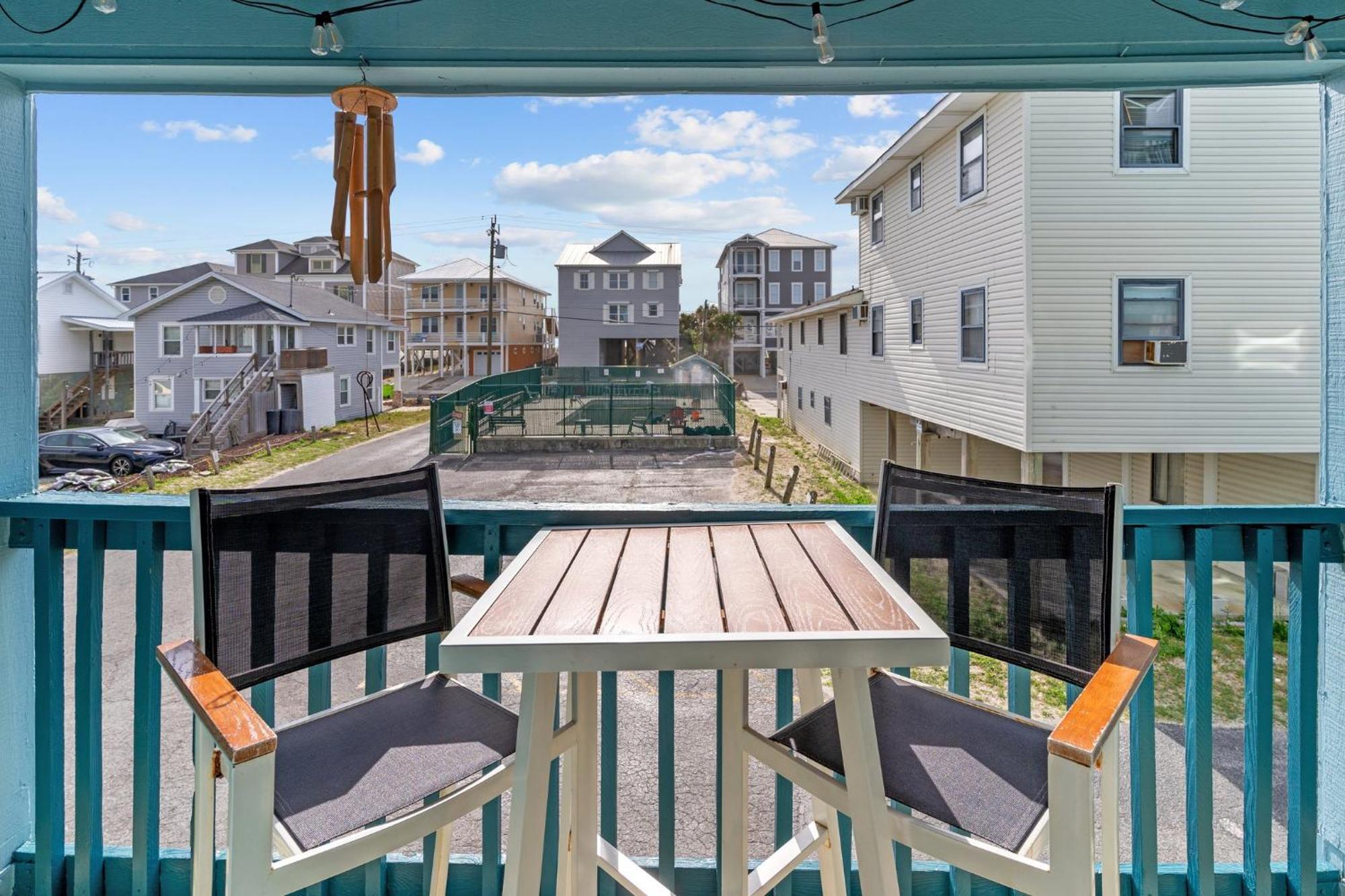 Hang Ten Hideaway, Pool, Condo, Parking - 6 Person Max Occupancy Carolina Beach Dış mekan fotoğraf